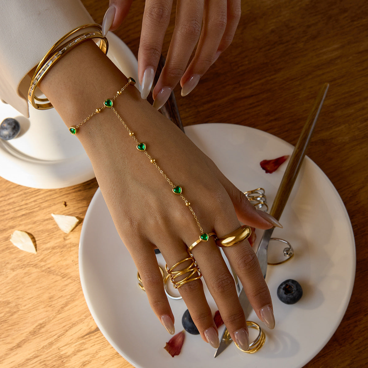 Stainless Steel Finger Bracelet Light Luxury High-end Ring Female Niche Design Rings Titanium Steel Jewelry