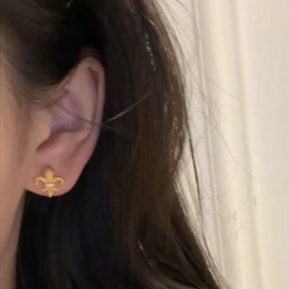 Iris Flower Brushed Earrings S925 Sterling Silver Vintage Court Style Light Luxury High-end Versatile Fashion Retro Flower Earrings