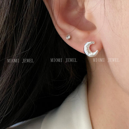 S925 Sterling Silver Textured Moon Earrings Studs for Women, Niche Design with High-end Feel, Korean Minimalist Style Earrings