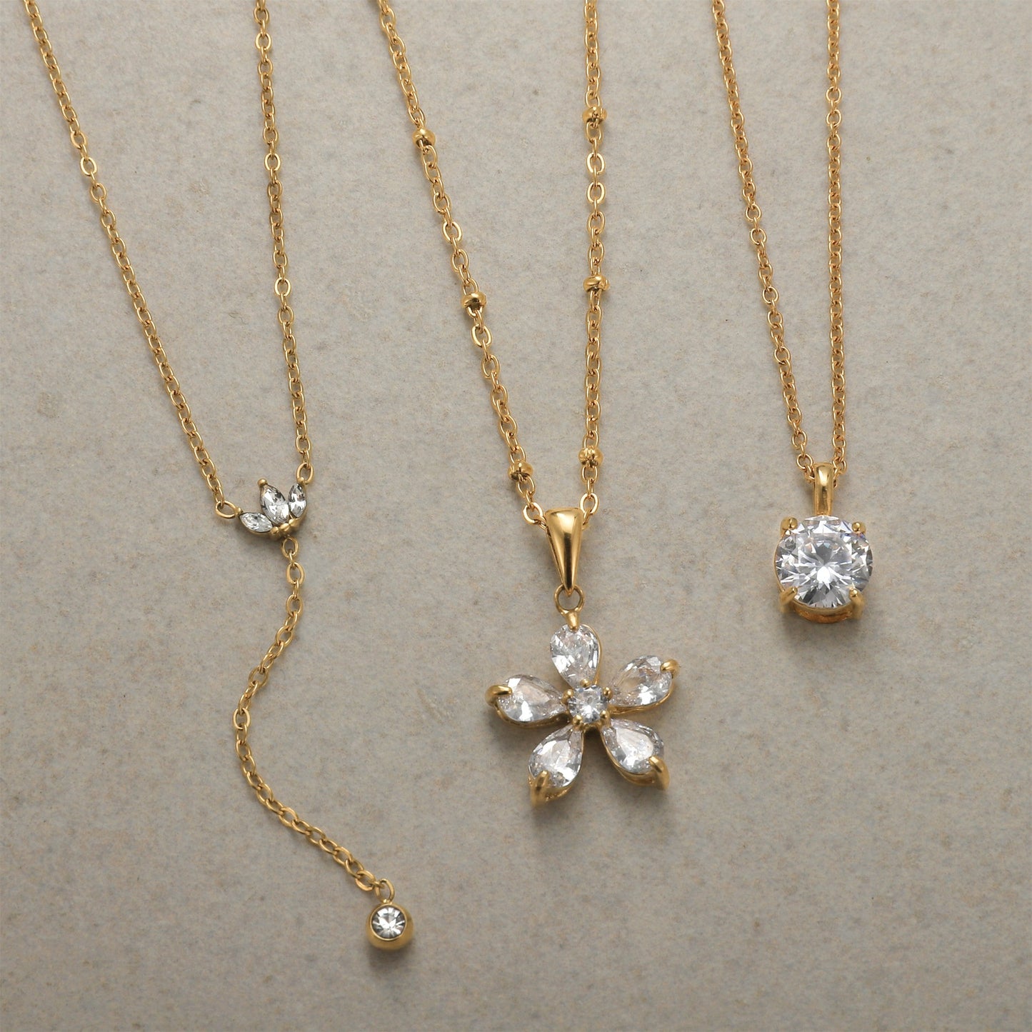 Flower Titanium Steel Zircon Necklace Light Luxury High-end Clavicle Chain Non-fading Jewelry Stainless Steel Accessories
