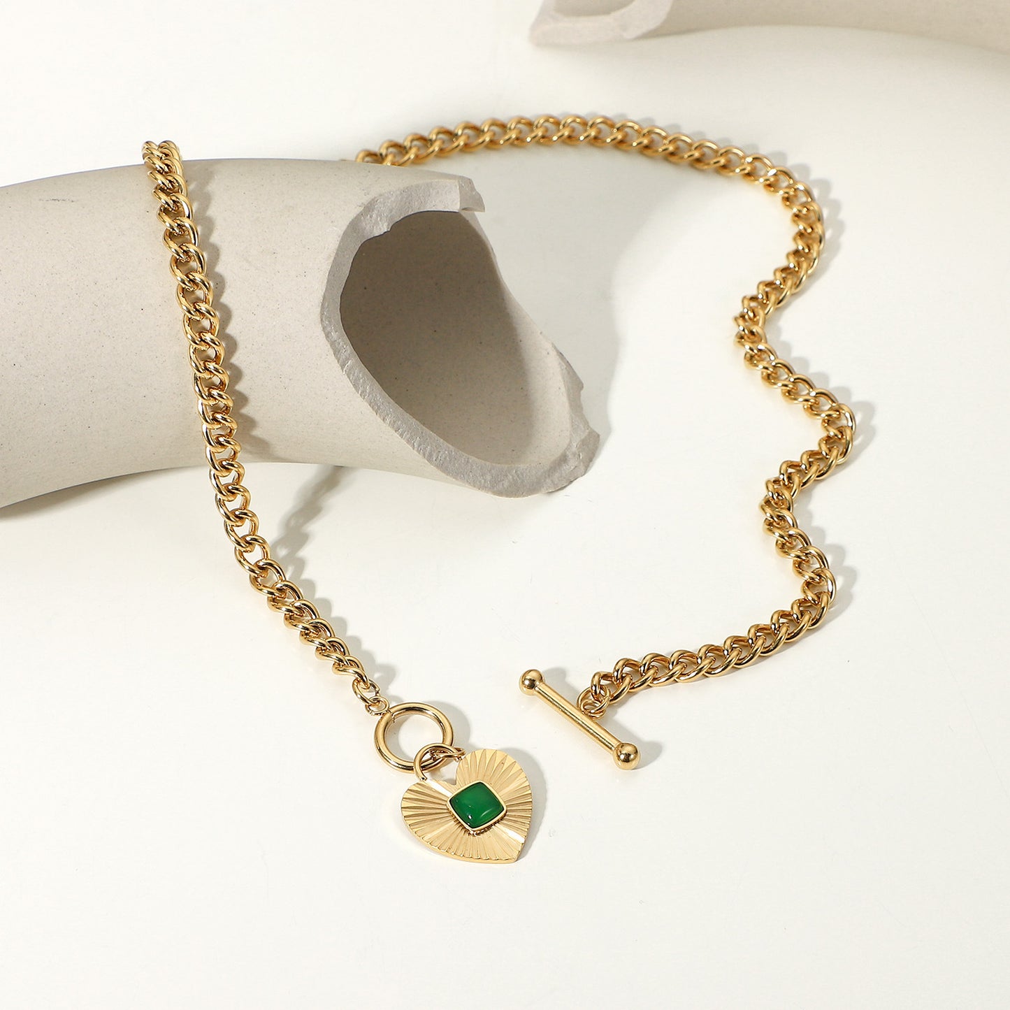 New Heart-Shaped Pendant with Green Agate OT Clasp Cuban Chain Necklace for Women Ins Internet Celebrity Style Stainless Steel Necklace