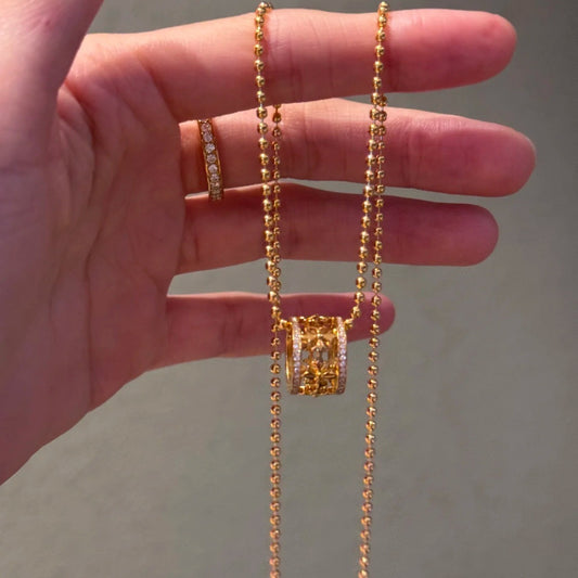 S925 Sterling Silver Cross Iris Flower Lucky Necklace Niche Exquisite Necklace for Women High-end Light Luxury Jewelry