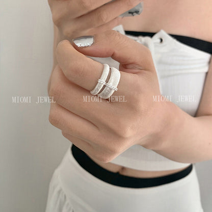 S925 Sterling Silver Italian Brushed Satin Sparkling Diamond Ring for Women French Vintage Style Luxury High-end Feel Ring