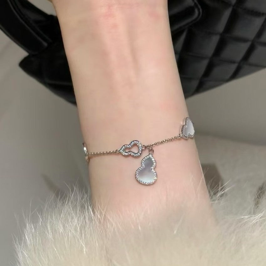 Pure Silver S925 Silver Gourd White Shell Bracelet Versatile High-End Elegant Design Exquisite Niche Fashion Matching