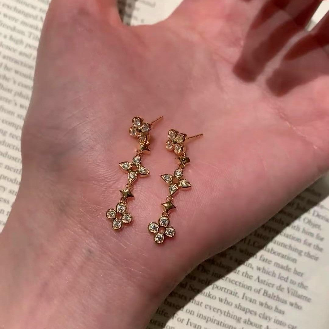 S925 Sterling Silver Light Luxury High Carbon Diamond Four-Leaf Clover Tassel Earrings High-End Sparkling Diamond Sweet Trendy Fashion