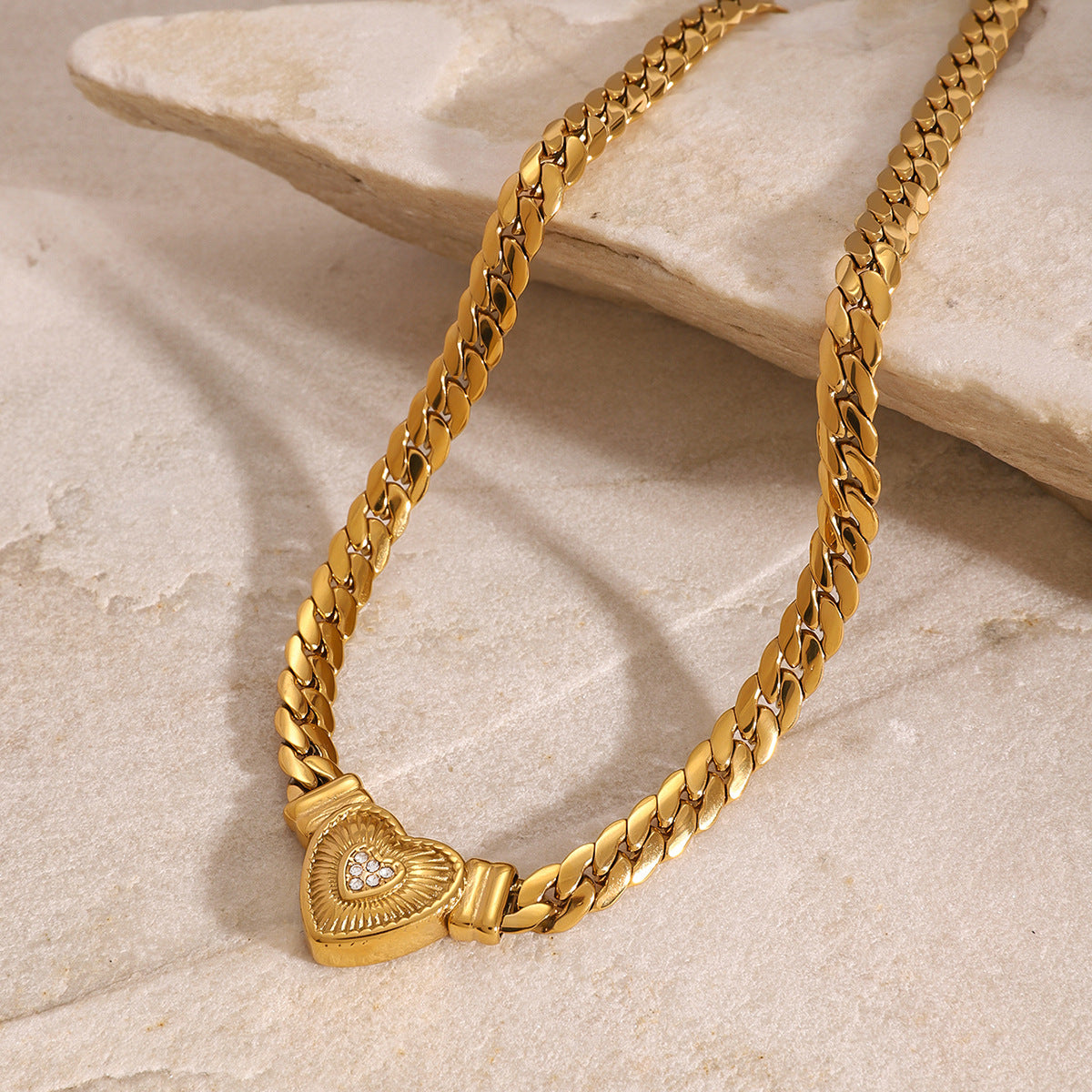 Stainless Steel Heart Necklace High-End Rhinestone Collarbone Chain Titanium Steel Jewelry Necklace