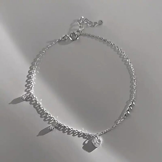 S925 Silver Sweet Niche Design Heart Shaped Sparkling Diamond Bracelet for Women, Light Luxury Elegant Friendship Bracelet with High-end Feel