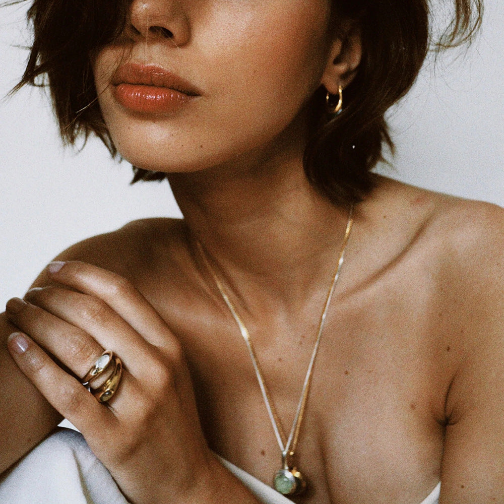 INS Internet Celebrity Trend 18k Gold Stainless Steel Resin Transparent Closed Ring Fashion Non-Fading Jewelry