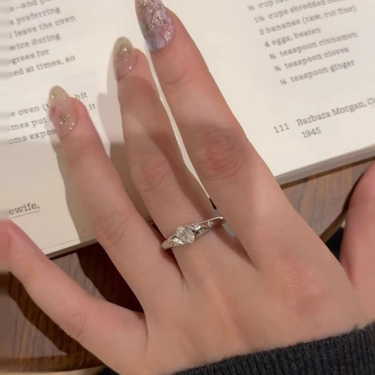 Italian Old Money Style Vintage Light Luxury High-End Jewelry High Carbon Diamond 925 Sterling Silver Starburst Ring