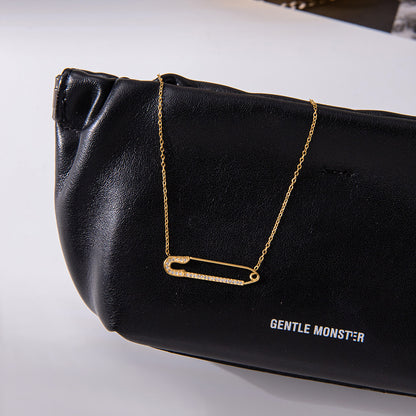 White Diamond Paperclip Titanium Steel Necklace Light Luxury High-end Clavicle Chain Non-fading Stainless Steel Jewelry