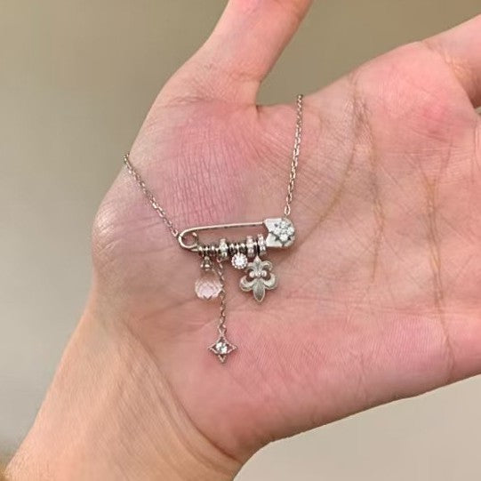 Brushed Craftsmanship Natural Imported White Crystal3A Iris Flower Pin Necklace Fashionable Light Luxury Niche Versatile