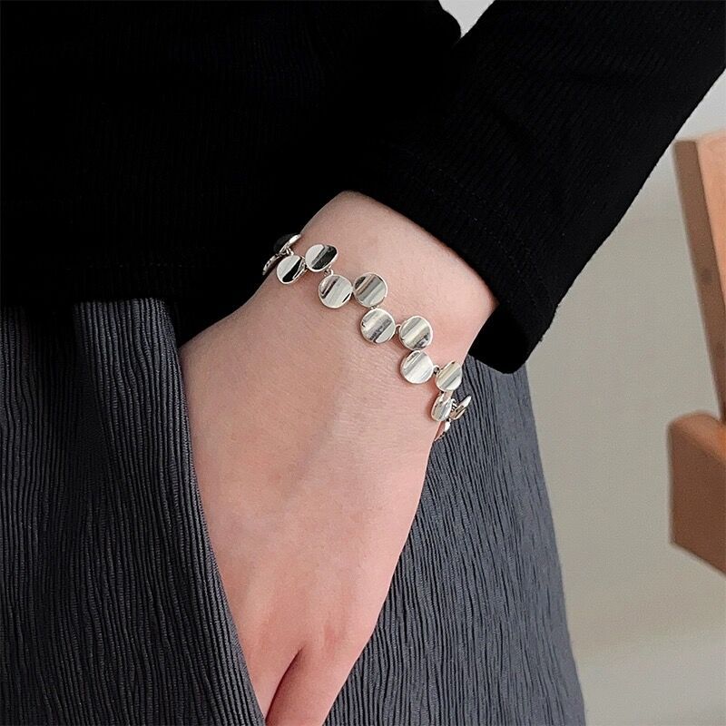 S925Silver Personality Smooth Small Round Irregular Bracelet for Women, Niche Design, High-end Fashion Bracelet